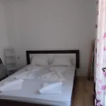 Apartament Aphrodite Gardens *