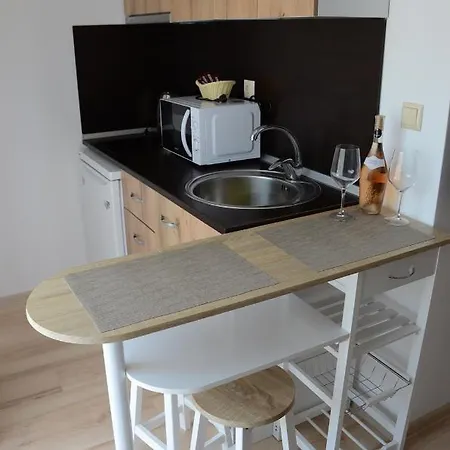 Aphrodite Gardens Apartment Slantschew brjag