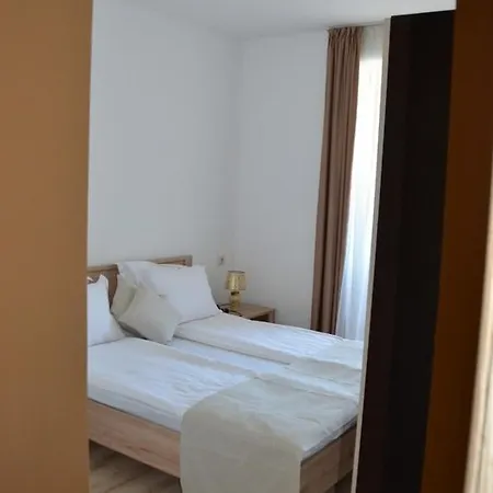 Apartment Aphrodite Gardens Slantschew brjag