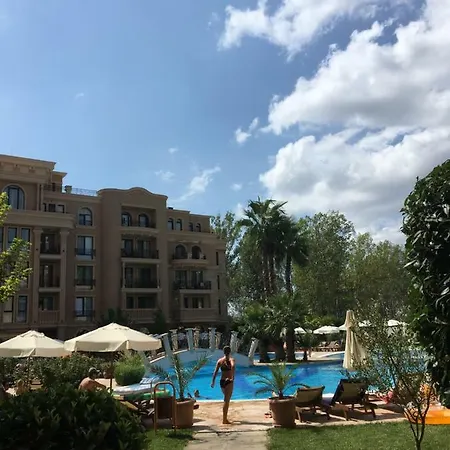 Apartment Aphrodite Gardens Slantschew brjag